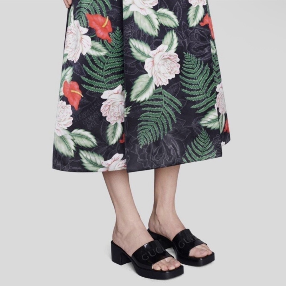 Gucci Rubber Sandals - Picture 4 of 13